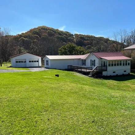 Image 1 - 834 Old Princeton Road, Bluefield, WV 24701, USA - House for sale