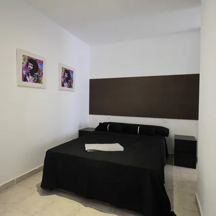 Image 9 - Travesía Huerta del Obispo, 7, 28039 Madrid, Spain - Apartment for rent