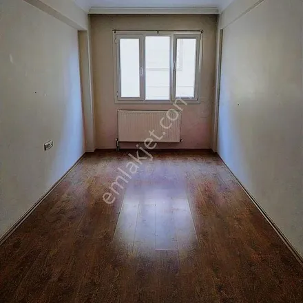 Rent this 3 bed apartment on 9020. Sokak in 35160 Karabağlar, Turkey
