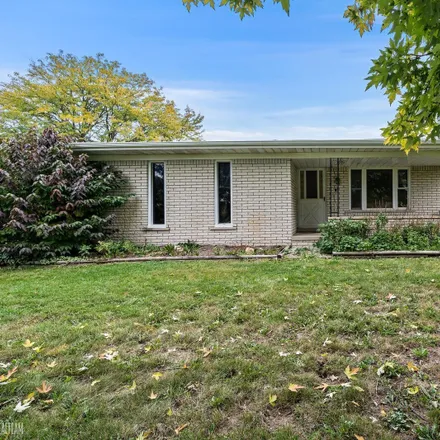 Buy this 3 bed house on 5180 Shoemaker Road in Almont Township, MI 48003