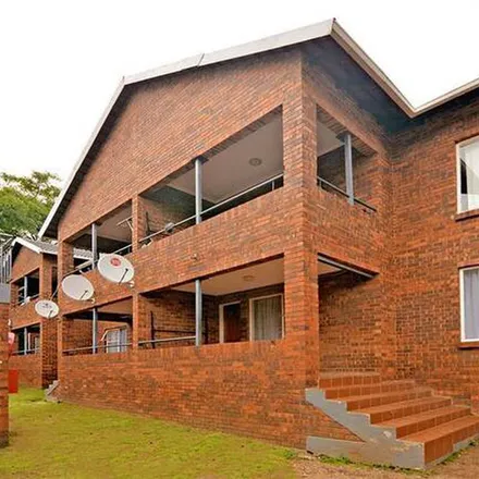 Image 4 - New Apostolic Church, Verona Street, Rosettenville Ext, Johannesburg, 2001, South Africa - Apartment for rent