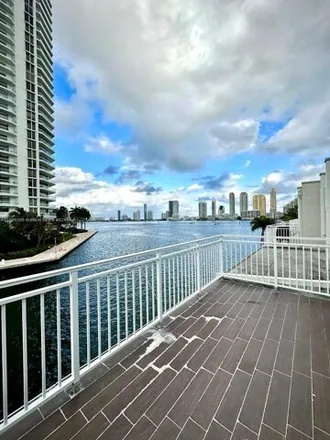 Image 9 - 3745 Northeast 171st Street, Eastern Shores, North Miami Beach, FL 33160, USA - Townhouse for rent