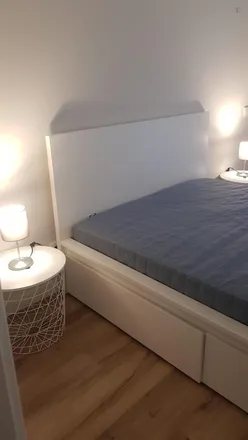 Rent this 2 bed room on Rua Manue Gouveia in 4450-643 Matosinhos, Portugal