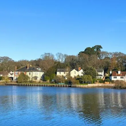 Buy this 5 bed duplex on Undershore Road in New Forest, SO41 5SA