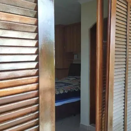 Buy this 3 bed house on Rua Evaristo Rodrigues de Arruda in Centro, Guarulhos - SP