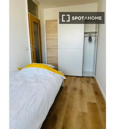 Rent this 4 bed room on Camberger Straße 24 in 51105 Cologne, Germany