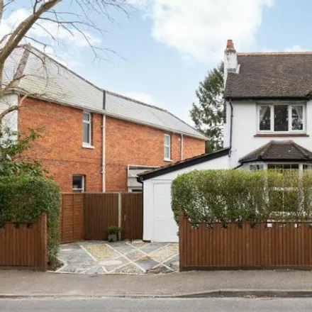 Buy this 3 bed duplex on Gordon Avenue in Camberley, GU15 2NU