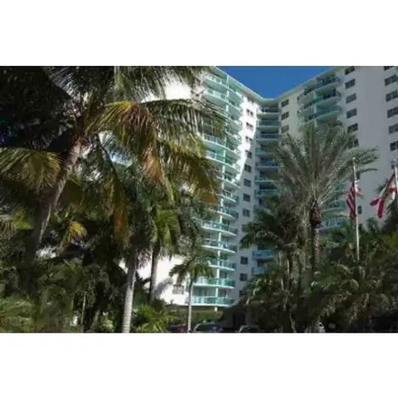 Image 8 - Hollywood, FL - Condo for rent