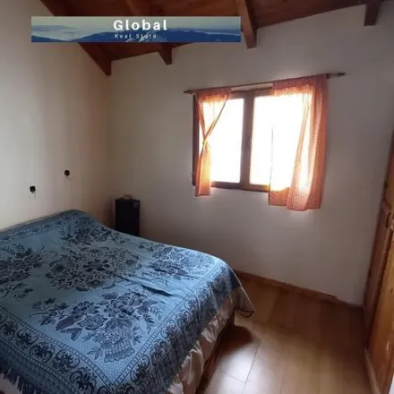 Buy this 2 bed house on Capitán Adolfo Drury 262 in Tiro Federal, Municipio de San Martín de los Andes