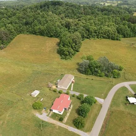 Image 1 - 1001 Tucker Hollow Road West, Greene County, TN 37656, USA - House for sale