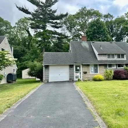 Buy this 4 bed house on 126 Rim Ln in Hicksville, New York