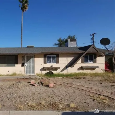 Buy this 4 bed house on 2709 South Maple Avenue in Yuma, AZ 85364