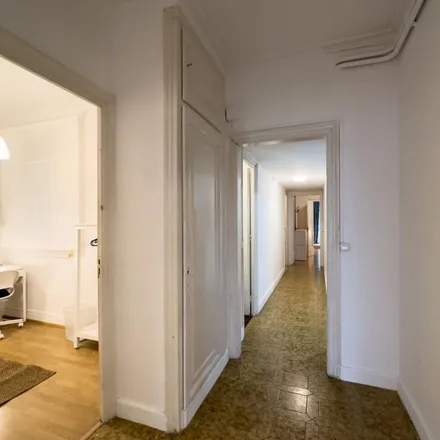 Rent this 6 bed apartment on Carrer de Muntaner in 408, 08001 Barcelona