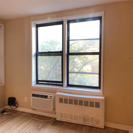 Image 2 - Queens Boulevard, New York, NY 11375, USA - Apartment for rent