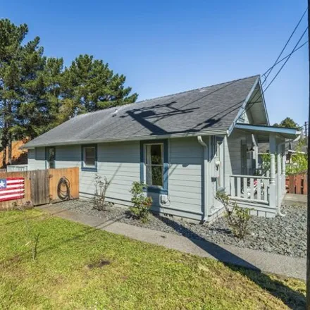 Image 5 - 157 Main Street, Scotia, Humboldt County, CA 95562, USA - House for sale