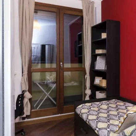 Rent this 6 bed room on Via Pismonte in 20139 Milan MI, Italy