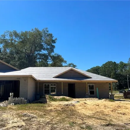 Buy this 3 bed house on 10085 North Wayland Avenue in Citrus County, FL 34434