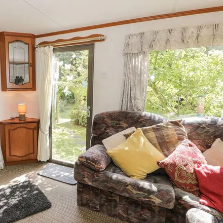 Rent this 3 bed townhouse on Cylch-y-Garn in LL65 4LL, United Kingdom