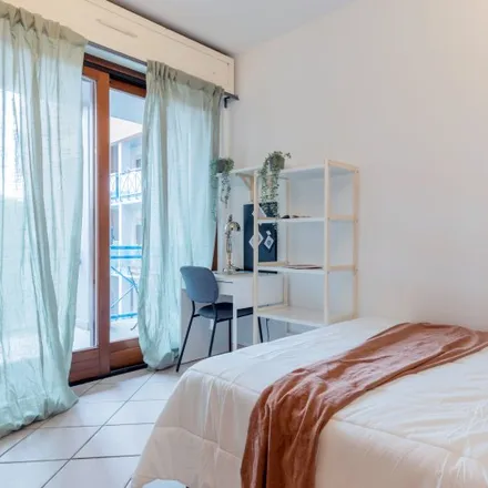 Rent this 3 bed room on Via Biella 48 scala C in 10152 Turin TO, Italy