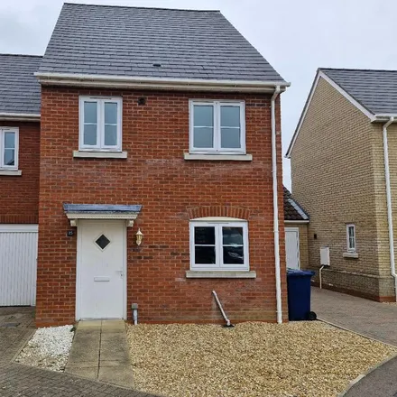 Rent this 3 bed house on Sayers Crescent in Wisbech St Mary, PE13 4AS