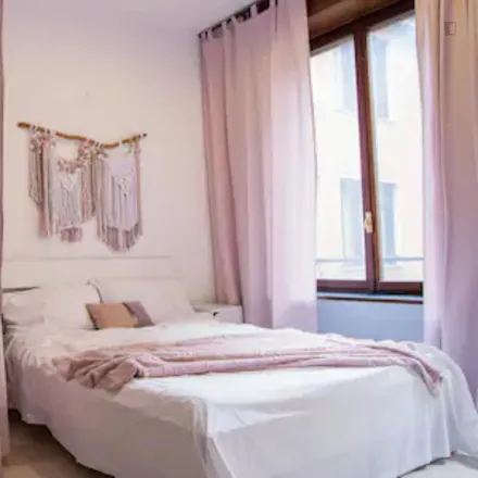 Rent this 2 bed apartment on Palazzo Archinto in Via dei Piatti, 20123 Milan MI