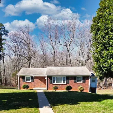 Buy this 3 bed house on 3129 Collins Ferry Road in Campbell County, VA 24554