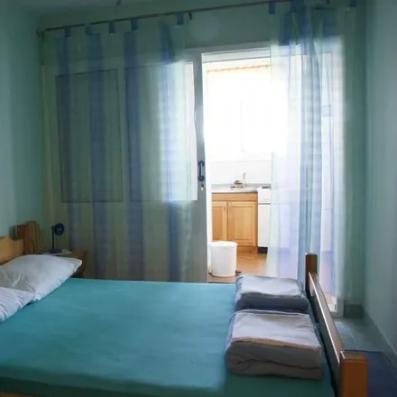 Image 4 - Camp Riviera Makarska, Ulica Roseto Degli Abruzzi 10, 21300 Makarska, Croatia - Apartment for rent