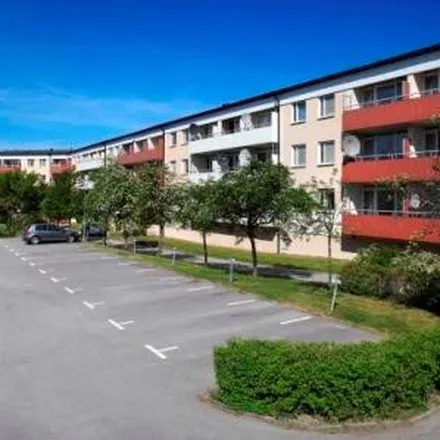 Rent this 5 bed apartment on Prästbolsgatan 54 in 587 36 Linköping, Sweden