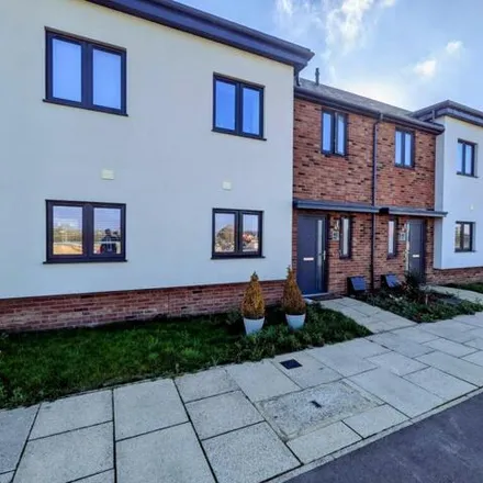 Rent this 3 bed townhouse on Graven Hill Road in Bicester, OX25 2BE