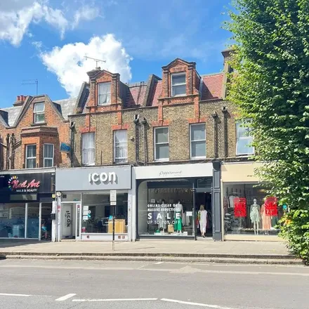 Rent this 1 bed apartment on 799 High Road in London, N12 8JX