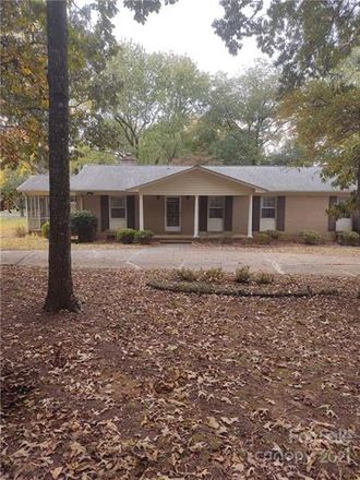 Rent this 3 bed house on 967 Arrowhead Dr in Rock Hill, SC