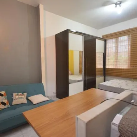 Rent this 1 bed apartment on Rua Pedro Américo 166 in Catete, Rio de Janeiro - RJ