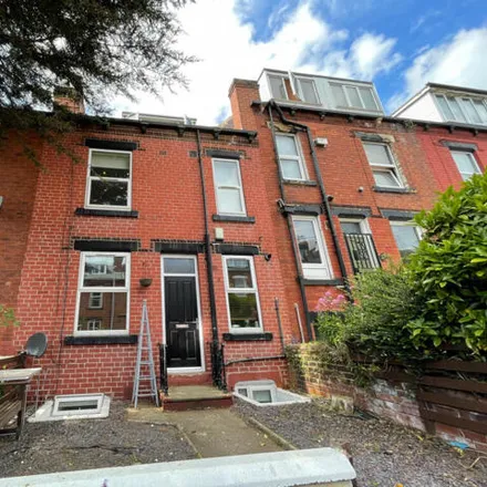 Rent this 3 bed townhouse on Sowood Street in Leeds, LS4 2RF