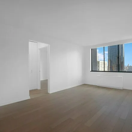 Image 4 - North Hall, 445 West 59th Street, New York, NY 10107, USA - Apartment for rent