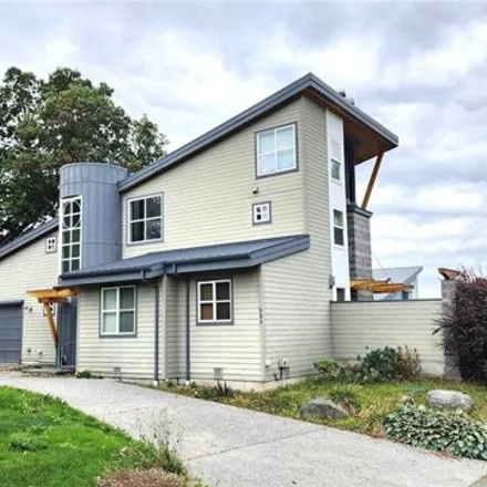 Rent this 3 bed house on 933 5th St in Camano Island, Washington