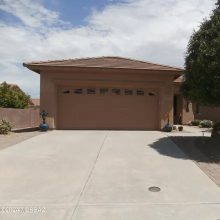 Rent this 2 bed house on 566 North Mazatzal Drive in Pima County, AZ 85614