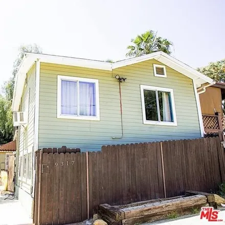 Buy this 3 bed house on 9317 Thompson Avenue in Chatsworth Lake Manor, Los Angeles County