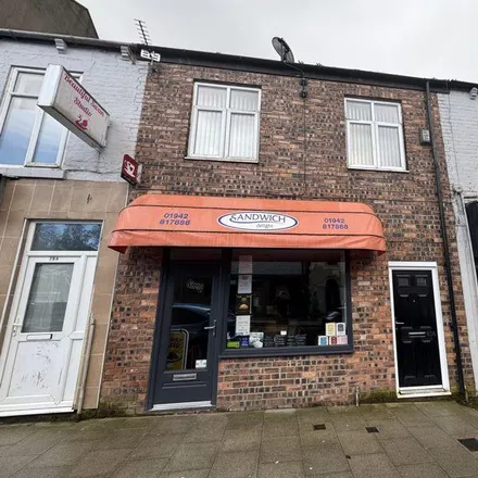Image 1 - Barber Shop, Market Street, Daisy Hill, BL5 3AN, United Kingdom - Apartment for rent