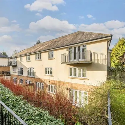 Buy this 2 bed apartment on Kirtling Place in Winchester, SO22 5GW