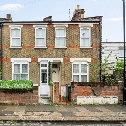 Rent this 4 bed townhouse on Montague Road in Tottenham Hale, London
