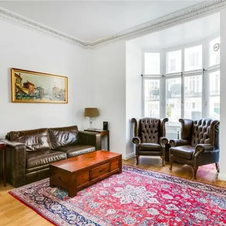 Rent this 1 bed room on 112 Gloucester Terrace in London, W2 3HH