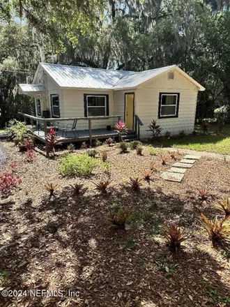 Buy this 2 bed house on 933 South 13th Street in Palatka, FL 32177
