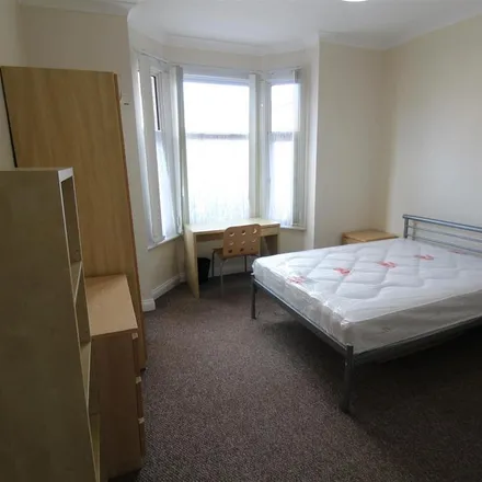 Rent this 6 bed room on King Richard Street in Coventry, CV2 4FU