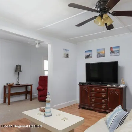 Image 7 - 103 18th Avenue, Belmar, Monmouth County, NJ 07719, USA - House for rent