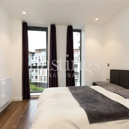 Image 5 - Bay House, Quebec Way, London, SE16 7LF, United Kingdom - Apartment for rent