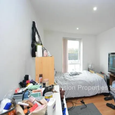 Image 4 - Holborn Approach, Leeds, LS6 2PD, United Kingdom - Apartment for rent
