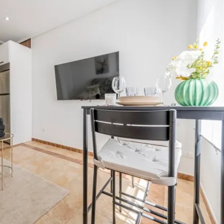 Rent this 4 bed apartment on Érase un hotel in Calle de Bravo Murillo, 28020 Madrid