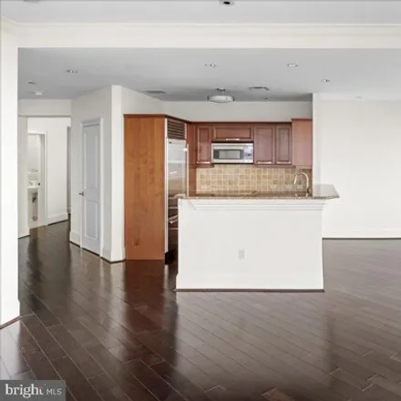 Image 9 - 33 South 16th Street, Philadelphia, PA 19145, USA - Condo for sale