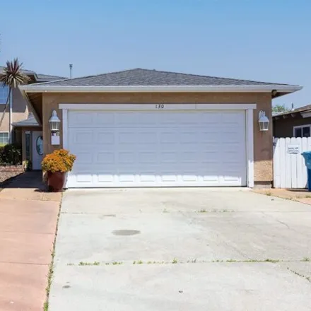 Buy this 6 bed house on 198 Cadiz Court in Vallejo, CA 94591