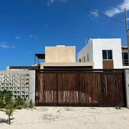 Buy this 4 bed house on Calle 2E in 97330 Chicxulub Puerto, YUC